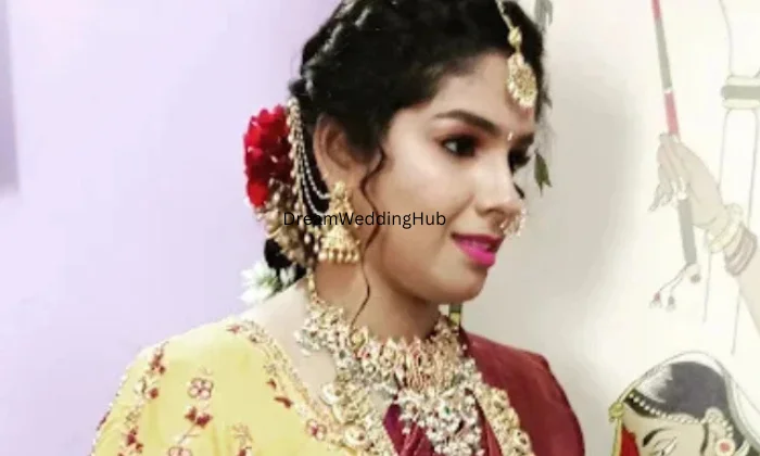 Radhe hair  makeup